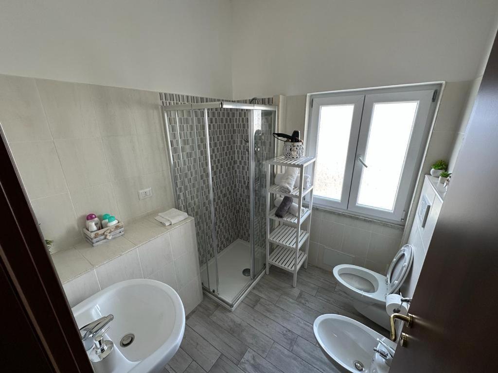Mondo House Fiumicino Bagian luar foto
